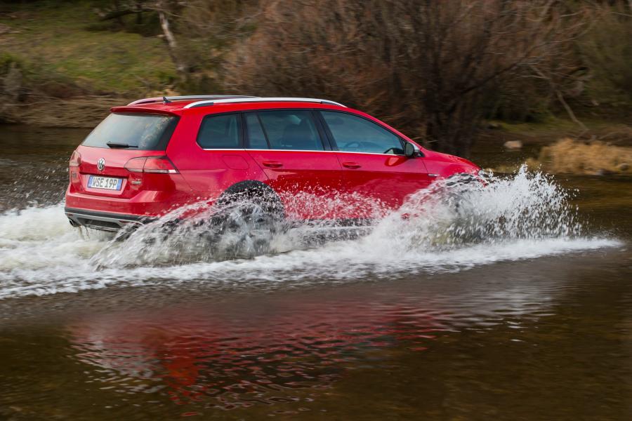  Volkswagen Golf Alltrack 2017 года  (AU) (фото 17 из 29)